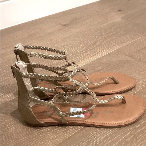 American Rag Amadora Gold Metallic Braided Vegan Leather Gladiator Sandals Sz 11 - Picture 2 of 9